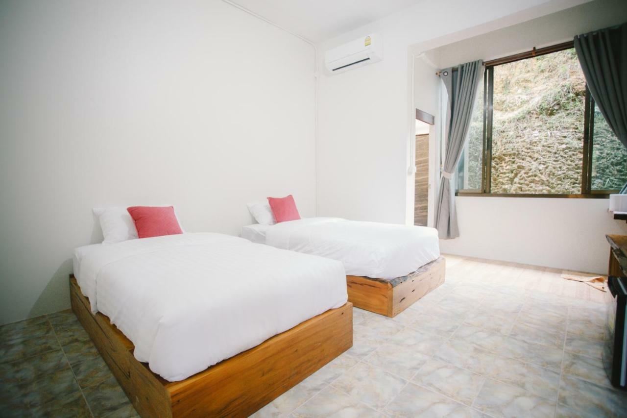 Yayo Coffee And Bed Apartman Csiangraj Kültér fotó